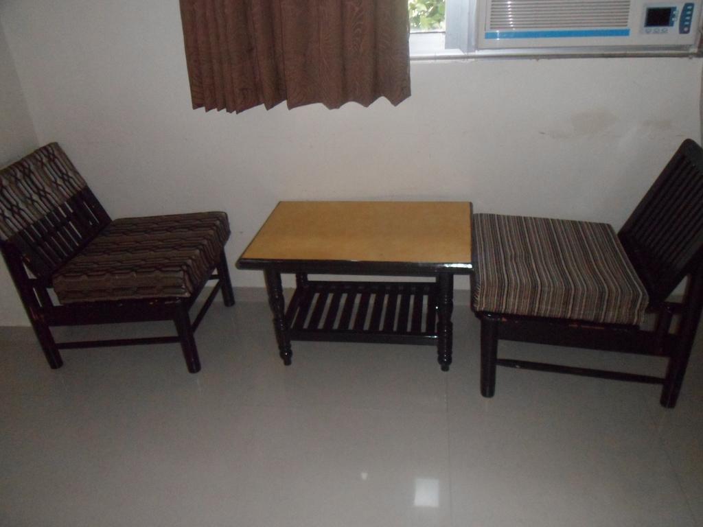 Hotel Dudawat Ahmedabad Cameră foto