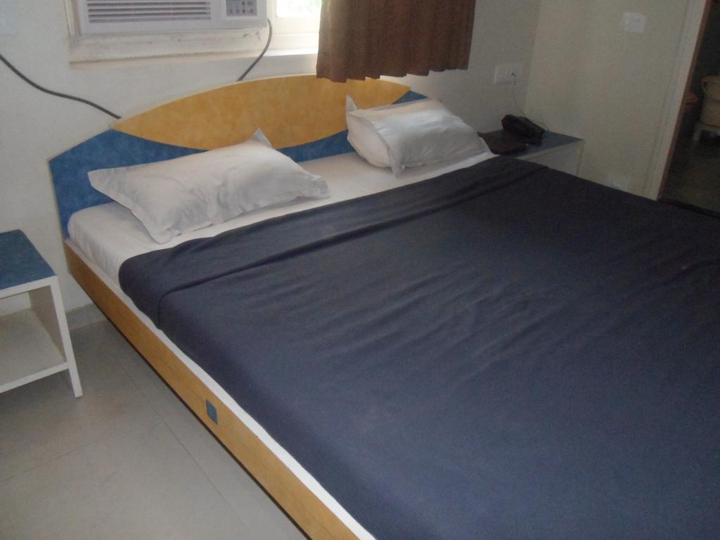 Hotel Dudawat Ahmedabad Cameră foto